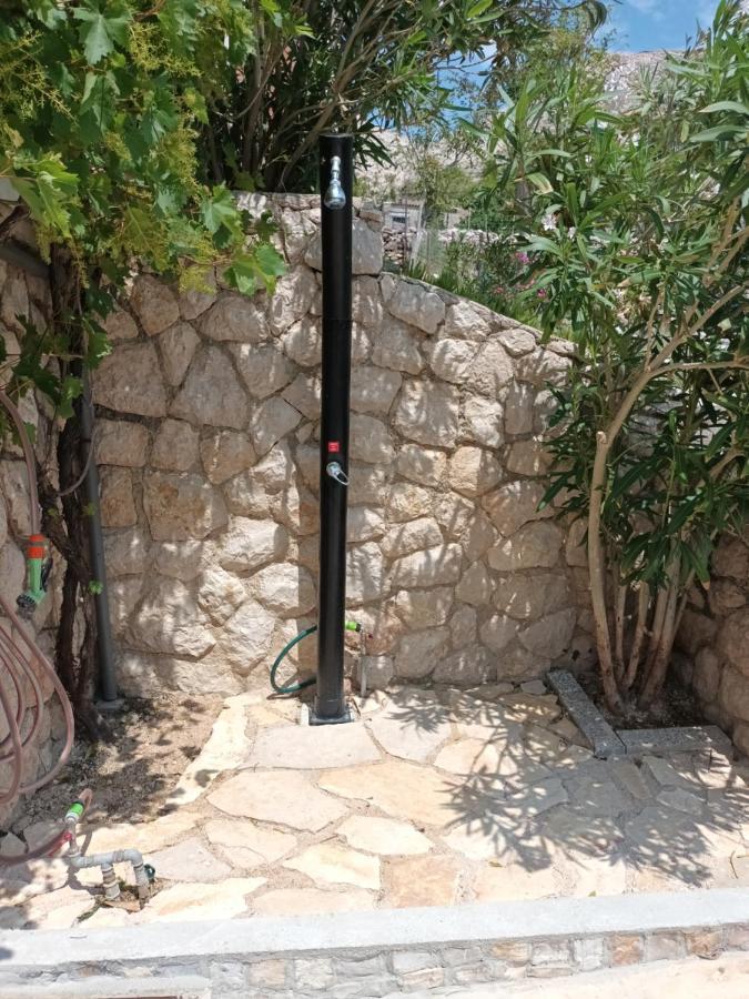 Apartmani Sikic Metajna Ngoại thất bức ảnh